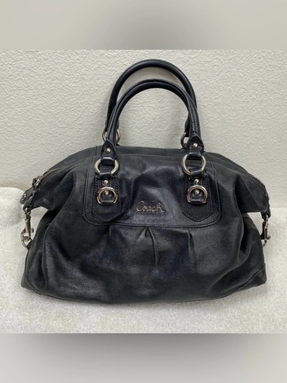 Coach Womens Black Leather Silver Hardware Satchel Classic Bag Purse Streetwear